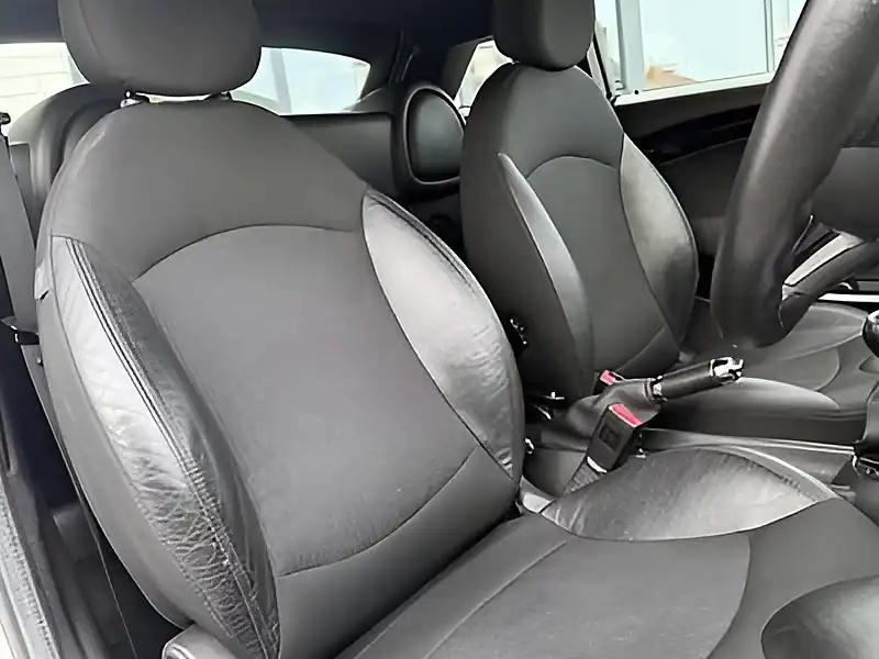 Used 2012 MINI Coupe Cooper Silver - Interior and Exterior details 12