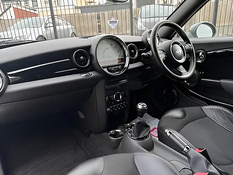 Used 2012 MINI Coupe Cooper Silver - Interior and Exterior details 14