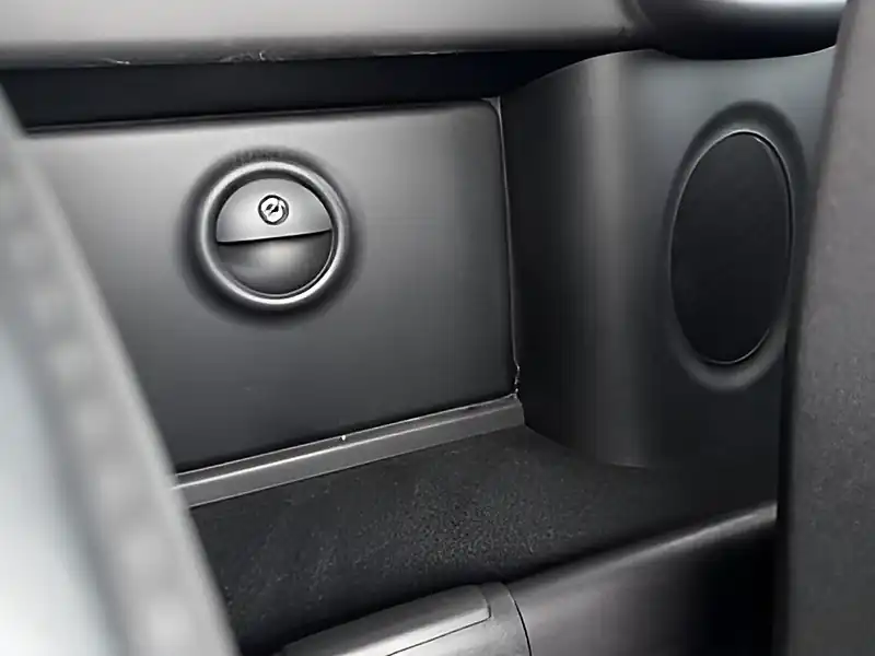 Used 2012 MINI Coupe Cooper Silver - Interior and Exterior details 16