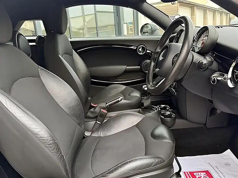 Used 2012 MINI Coupe Cooper Silver - Interior and Exterior details 18