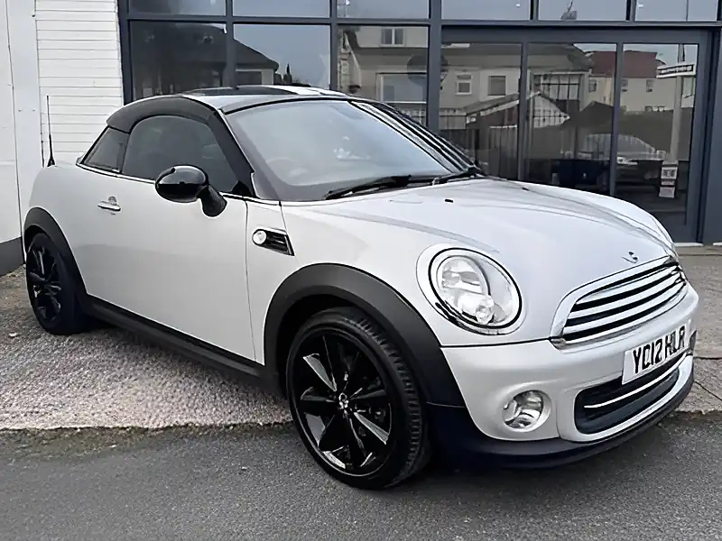 Used 2012 MINI Coupe Cooper Silver - Interior and Exterior details 2