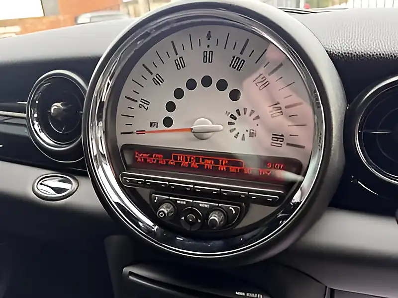 Used 2012 MINI Coupe Cooper Silver - Interior and Exterior details 20