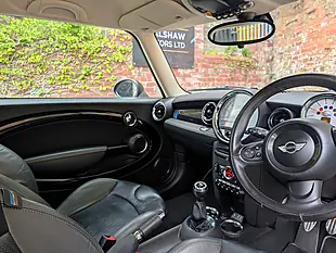 Used 2012 MINI Hatch Bayswater Black - Interior and Exterior details 13