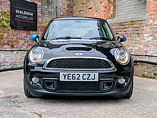 Used 2012 MINI Hatch Bayswater Black - Interior and Exterior details 2