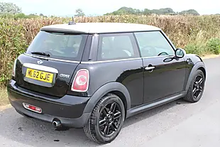 Used 2012 MINI Hatch Cooper Black - Interior and Exterior details 9