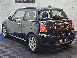 Used 2012 MINI Hatch Cooper Black - Interior and Exterior details 7