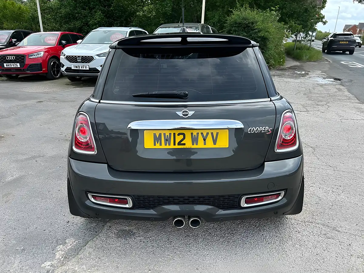 Used 2012 MINI Hatch Cooper S Grey - Interior and Exterior details 9