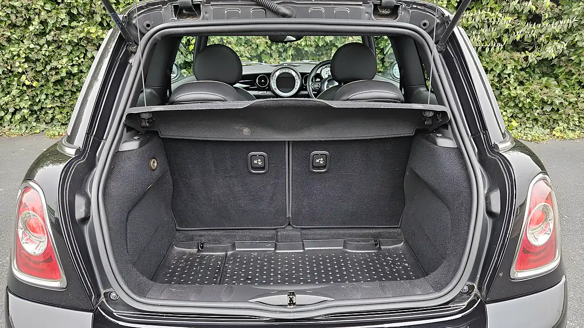 Used 2012 MINI Hatch Cooper S Midnight Black Metallic - Interior and Exterior details 9