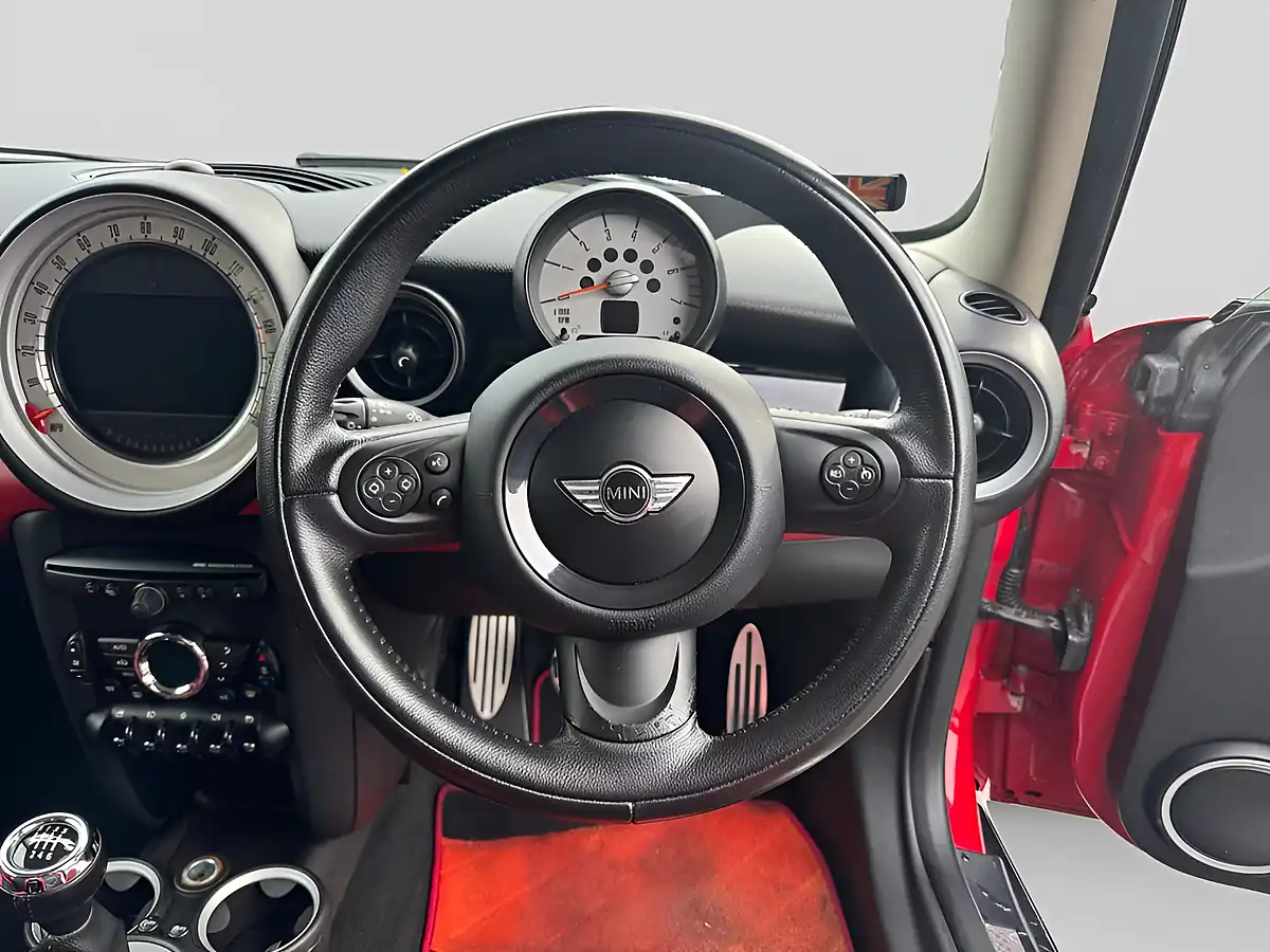 Used 2012 MINI Hatch Cooper Sd Red - Interior and Exterior details 11