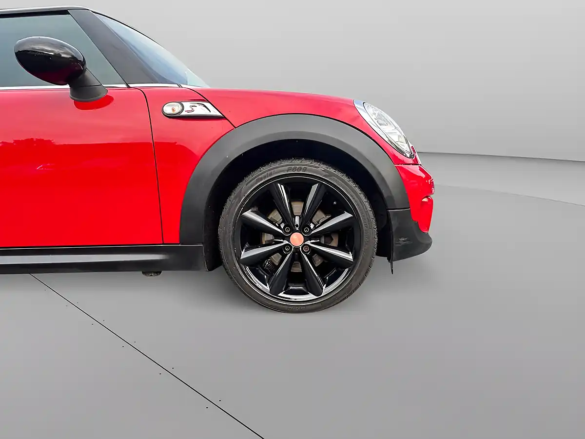 Used 2012 MINI Hatch Cooper Sd Red - Interior and Exterior details 9