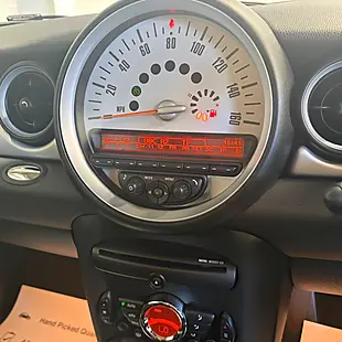 Used 2012 MINI Hatch Cooper White - Interior and Exterior details 14