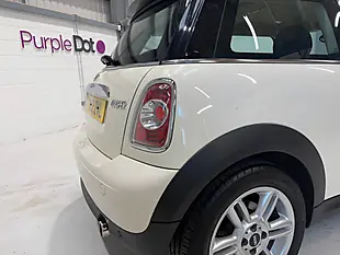 Used 2012 MINI Hatch Cooper White - Interior and Exterior details 7