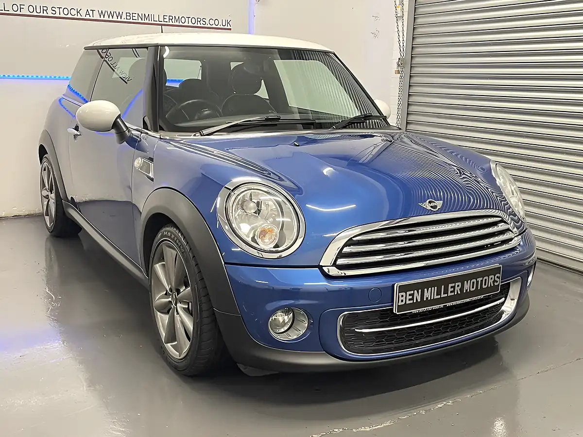 Used 2012 MINI Hatch London 2012 Edition Lightning Blue Metallic - Interior and Exterior details 2
