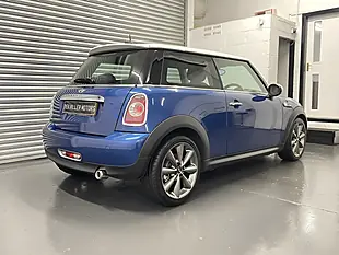 Used 2012 MINI Hatch London 2012 Edition Lightning Blue Metallic - Interior and Exterior details 9
