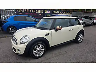 Used 2012 MINI Hatch One D White - Interior and Exterior details 14