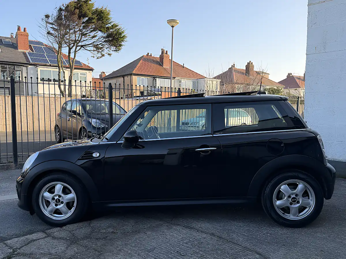 Used 2012 MINI Hatch One (pepper Pack) Midnight Black Metallic - Interior and Exterior details 4