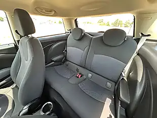 Used 2012 MINI Hatch One Pepper White - Interior and Exterior details 19