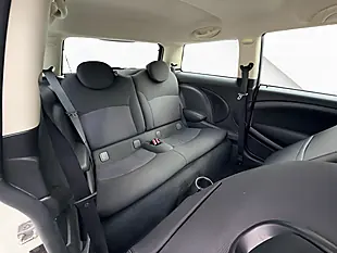 Used 2012 MINI Hatch One White - Interior and Exterior details 10