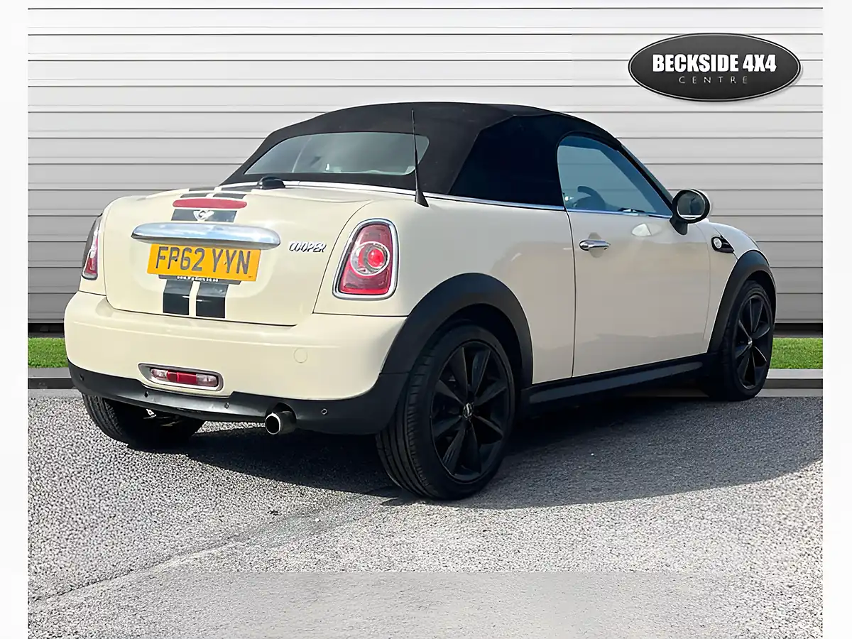 Used 2012 MINI Roadster Cooper Pepper White - Interior and Exterior details 3