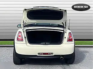 Used 2012 MINI Roadster Cooper Pepper White - Interior and Exterior details 9
