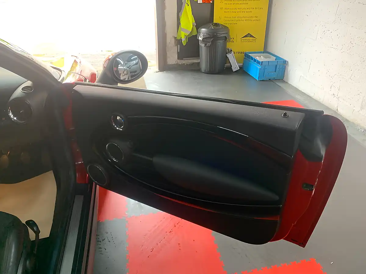 Used 2012 MINI Roadster Cooper Red - Interior and Exterior details 13