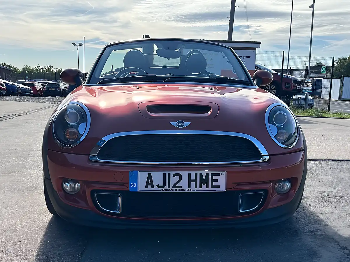 Used 2012 MINI Roadster Cooper S Orange - Interior and Exterior details 2