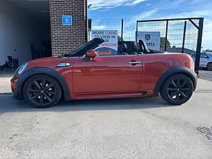 Used 2012 MINI Roadster Cooper S Orange - Interior and Exterior details 4