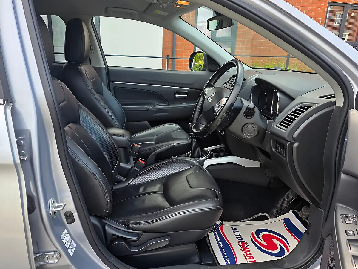 Used 2012 Mitsubishi Asx 4 4WD Silver - Interior and Exterior details 13