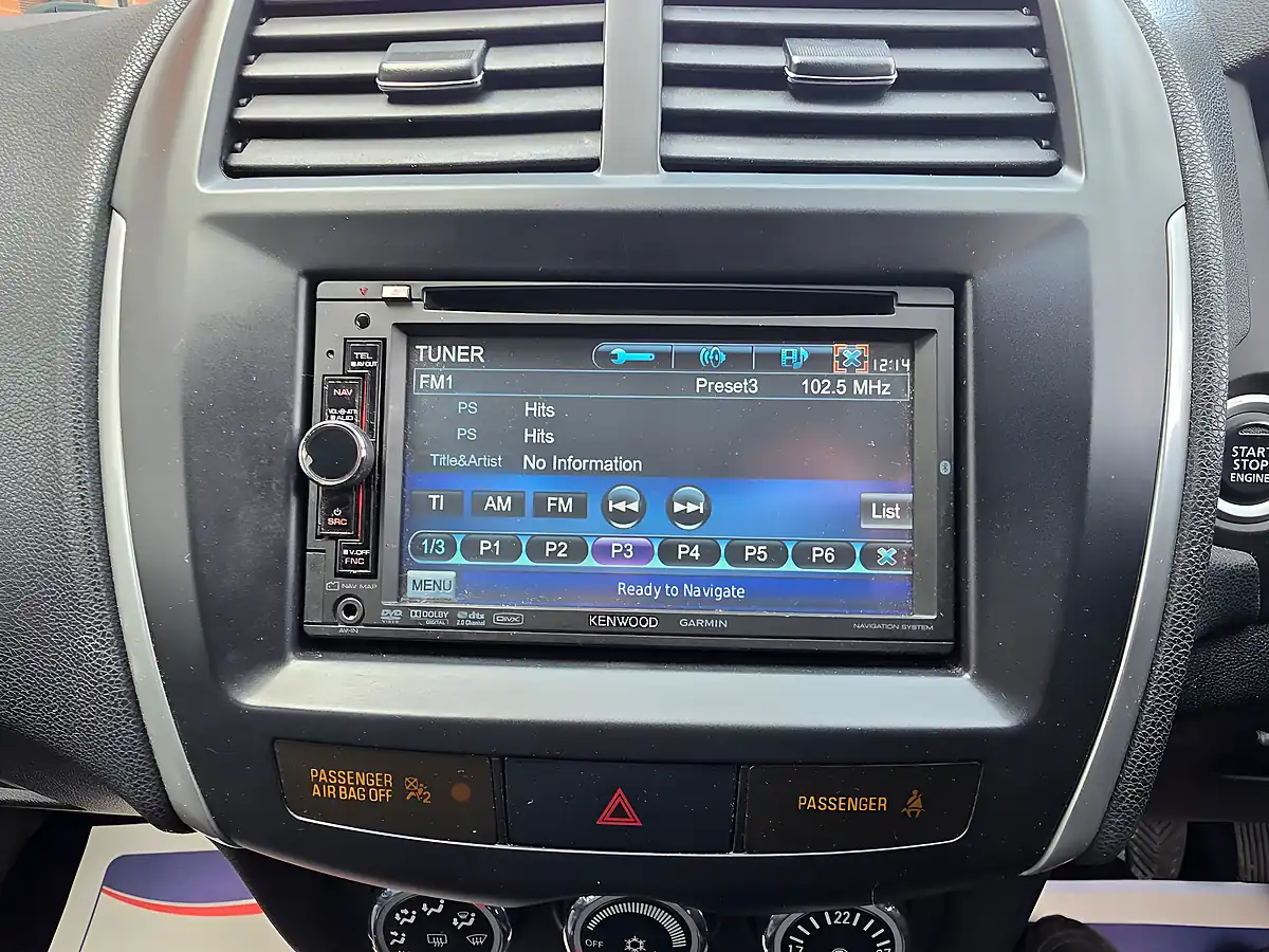 Used 2012 Mitsubishi Asx 4 4WD Silver - Interior and Exterior details 14