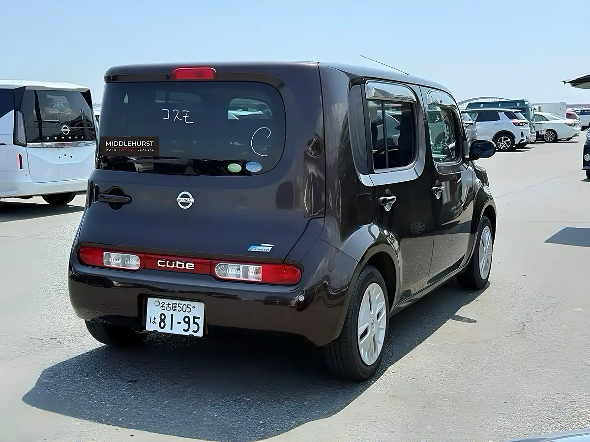 Used 2012 Nissan Cube Indigo Plus Plasma Brown - Interior and Exterior details 5