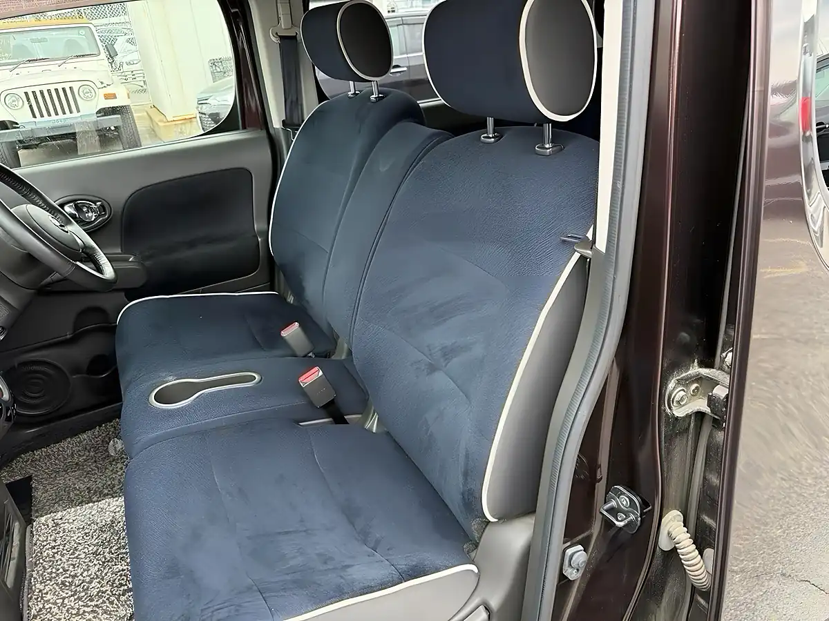 Used 2012 Nissan Cube Indigo Plus Plasma Brown - Interior and Exterior details 2