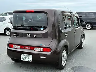 Used 2012 Nissan Cube Indigo Plus Plasma Brown - Interior and Exterior details 9