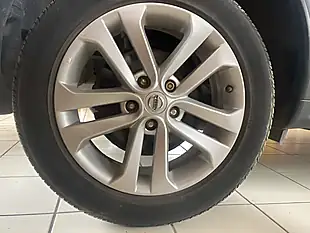 Used 2012 Nissan Juke Acenta Blue - Interior and Exterior details 11