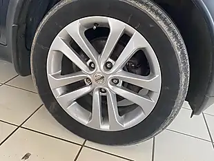 Used 2012 Nissan Juke Acenta Blue - Interior and Exterior details 12