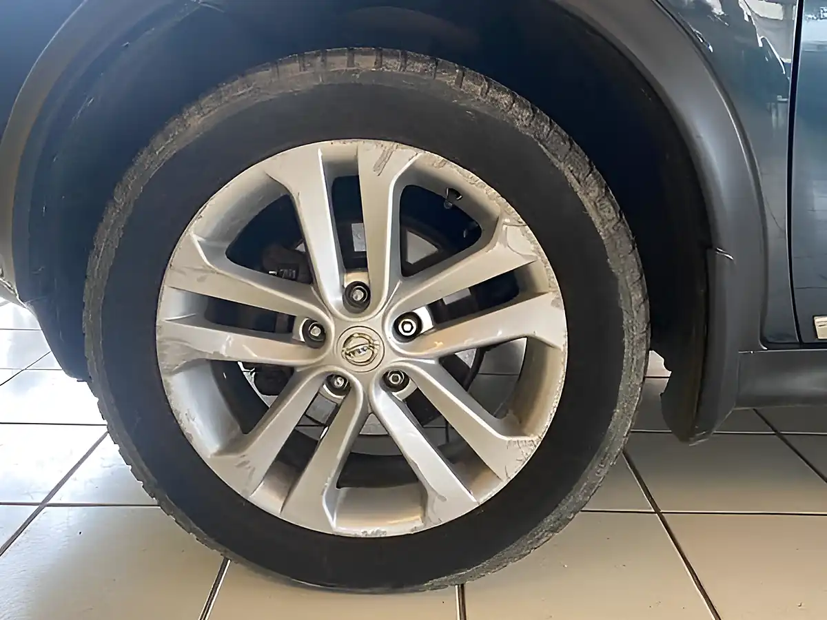 Used 2012 Nissan Juke Acenta Blue - Interior and Exterior details 13