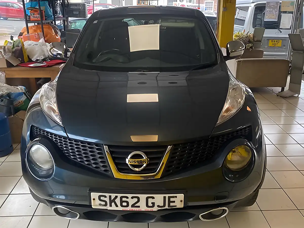 Used 2012 Nissan Juke Acenta Blue - Interior and Exterior details 3