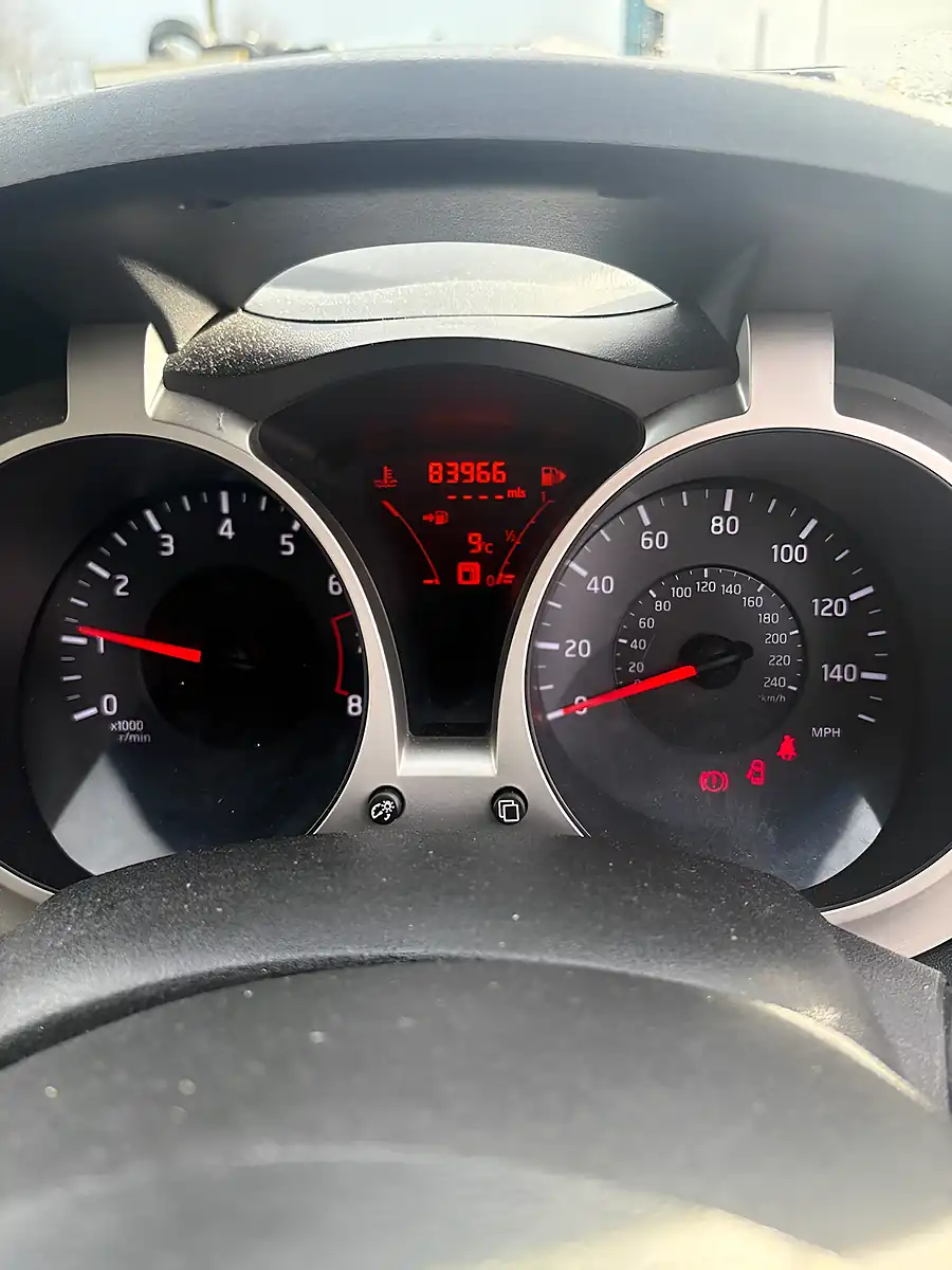 Used 2012 Nissan Juke Acenta Premium Black - Interior and Exterior details 10