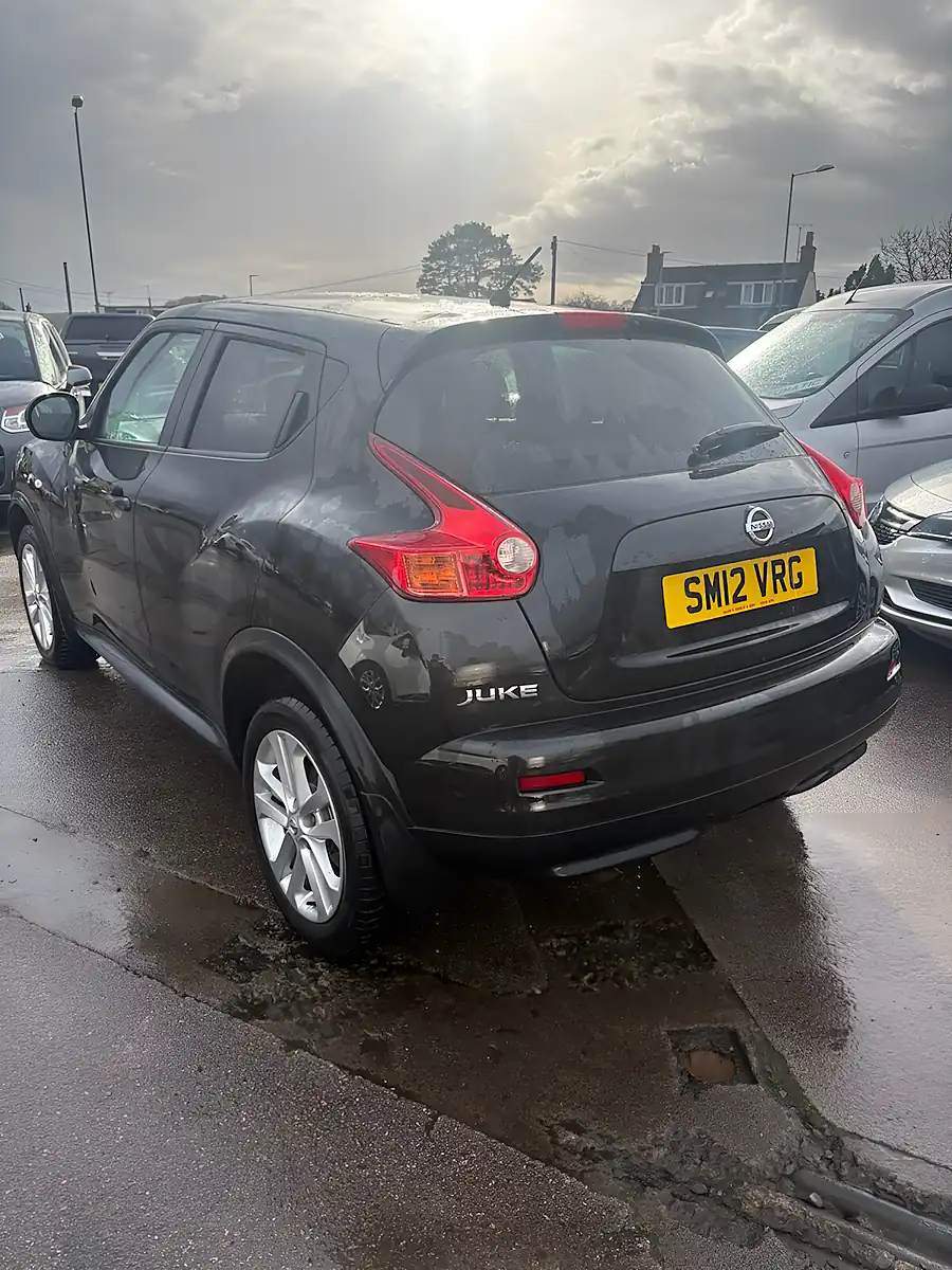 Used 2012 Nissan Juke Acenta Premium Black - Interior and Exterior details 4