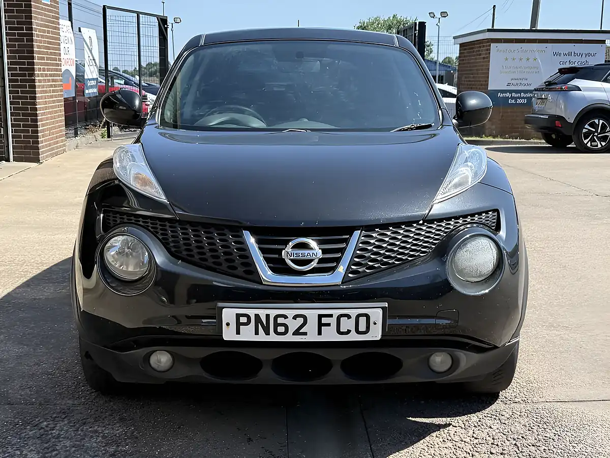 Used 2012 Nissan Juke Acenta Premium Black - Interior and Exterior details 2