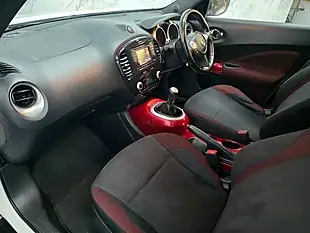 Used 2012 Nissan Juke Acenta Premium White - Interior and Exterior details 14