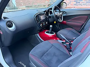 Used 2012 Nissan Juke Acenta Premium White - Interior and Exterior details 10