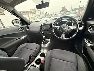Used 2012 Nissan Juke Acenta Premium White - Interior and Exterior details 12