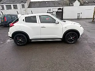 Used 2012 Nissan Juke Acenta Premium White - Interior and Exterior details 4