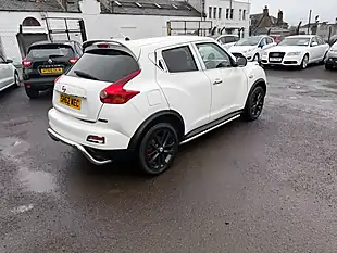 Used 2012 Nissan Juke Acenta Premium White - Interior and Exterior details 5