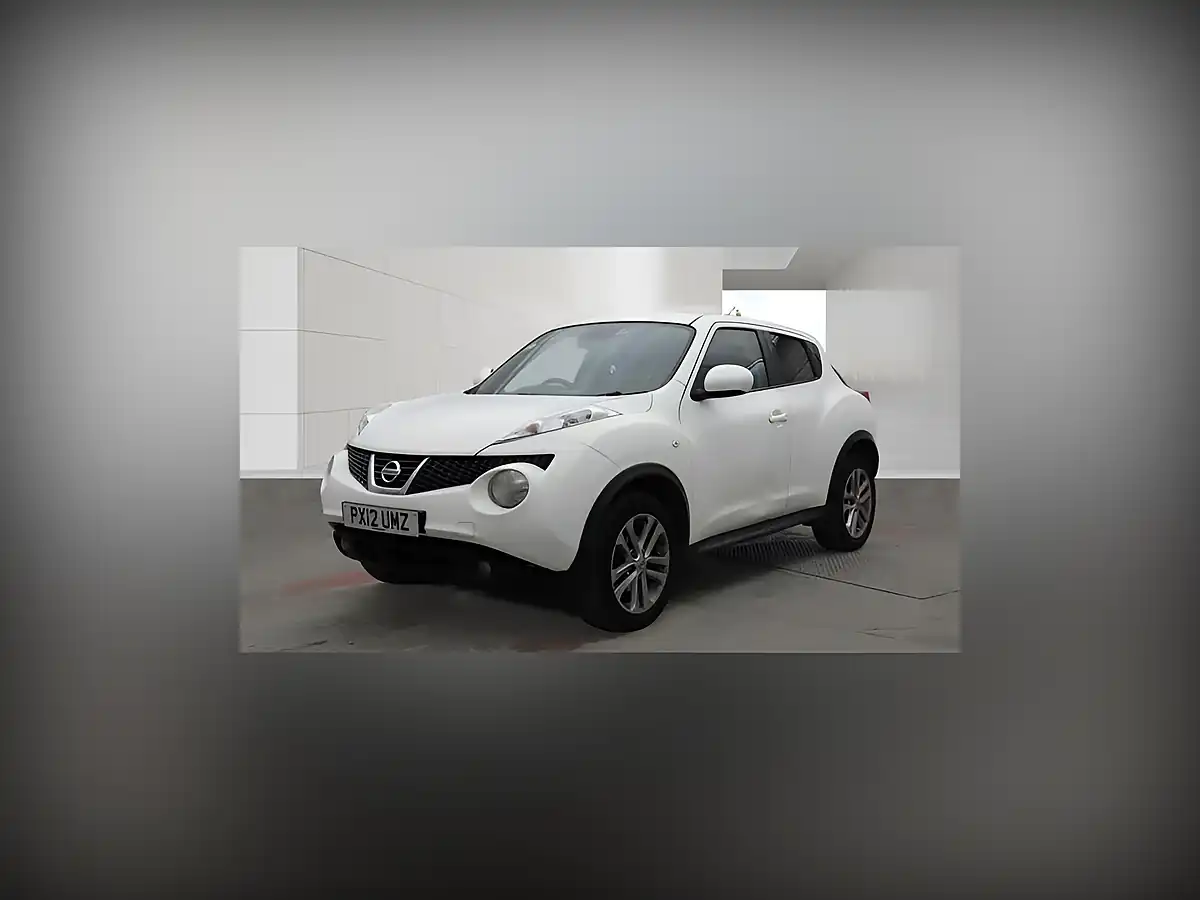 Used 2012 Nissan Juke Acenta Premium White - Interior and Exterior details 2