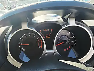 Used 2012 Nissan Juke Acenta Silver - Interior and Exterior details 11