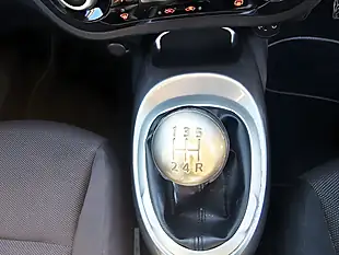 Used 2012 Nissan Juke Acenta Silver - Interior and Exterior details 9