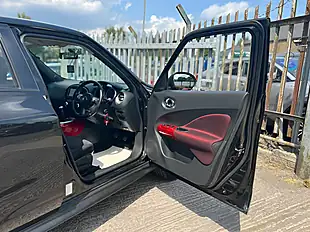 Used 2012 Nissan Juke Acenta Sport Black - Interior and Exterior details 16