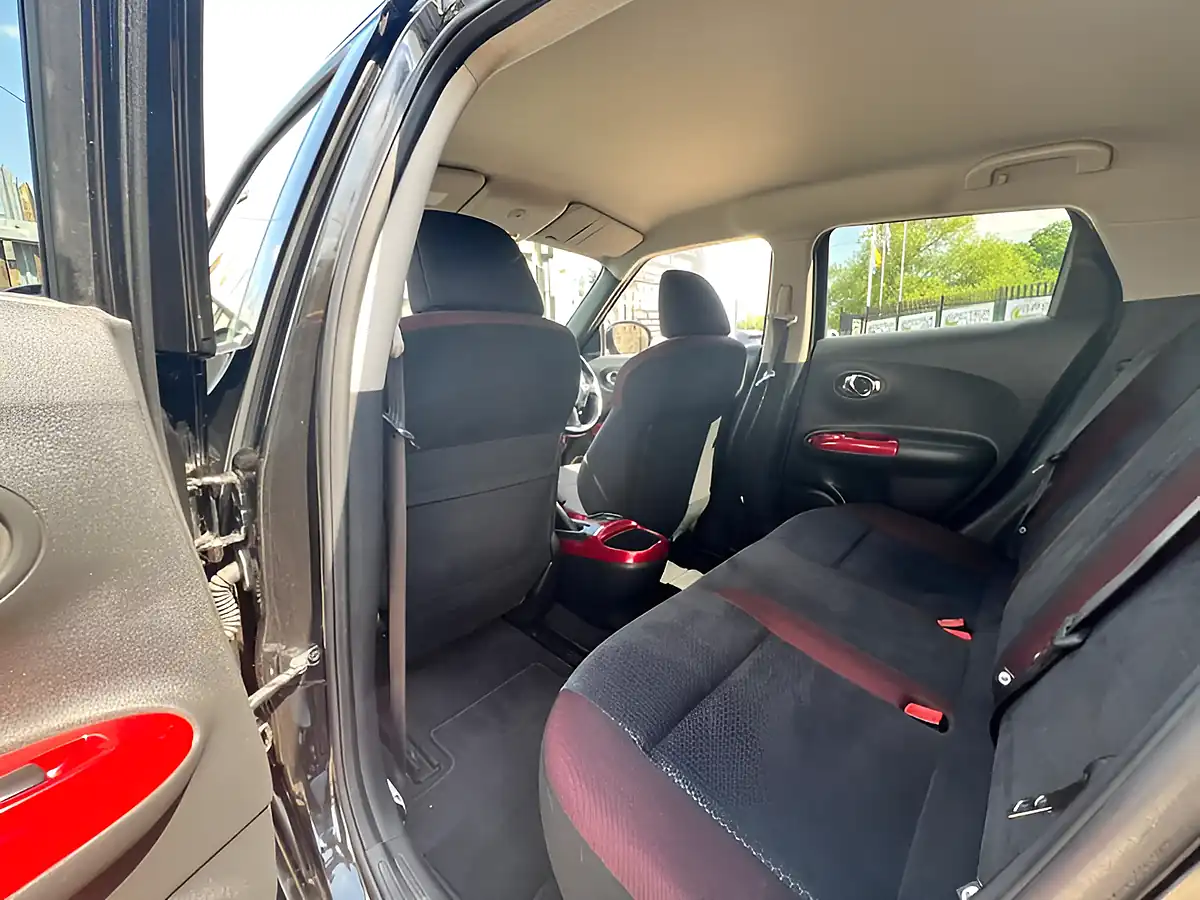 Used 2012 Nissan Juke Acenta Sport Black - Interior and Exterior details 19