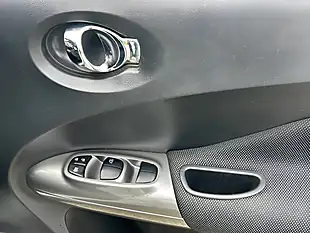 Used 2012 Nissan Juke Acenta White - Interior and Exterior details 13